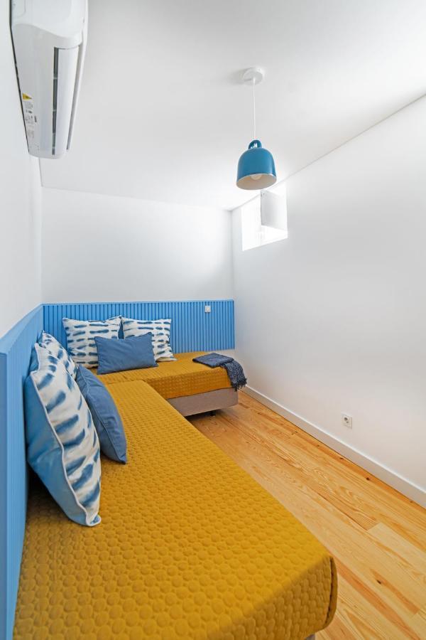 Blue By The River 3 - Elegant Two-Bedroom In Santos リスボン エクステリア 写真